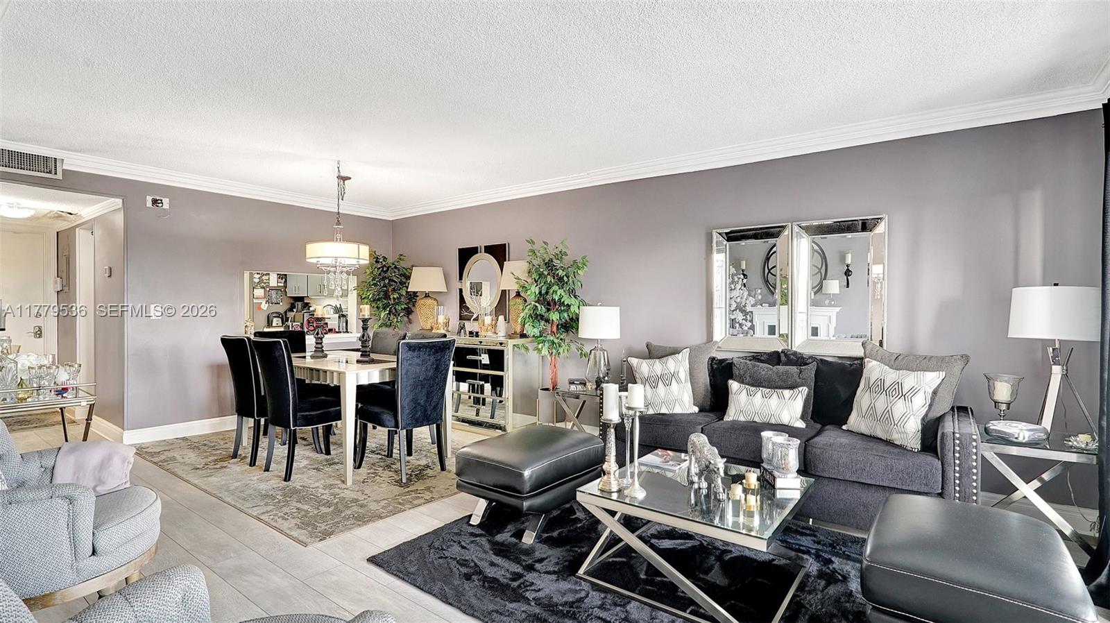 329 SE 3rd St # 405S