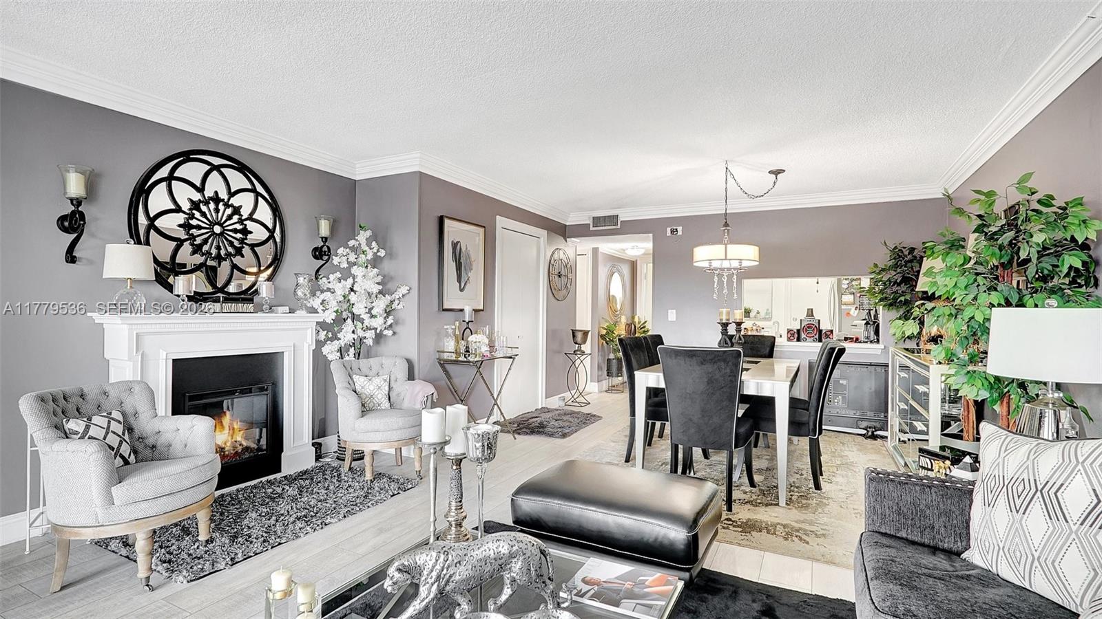 329 SE 3rd St # 405S