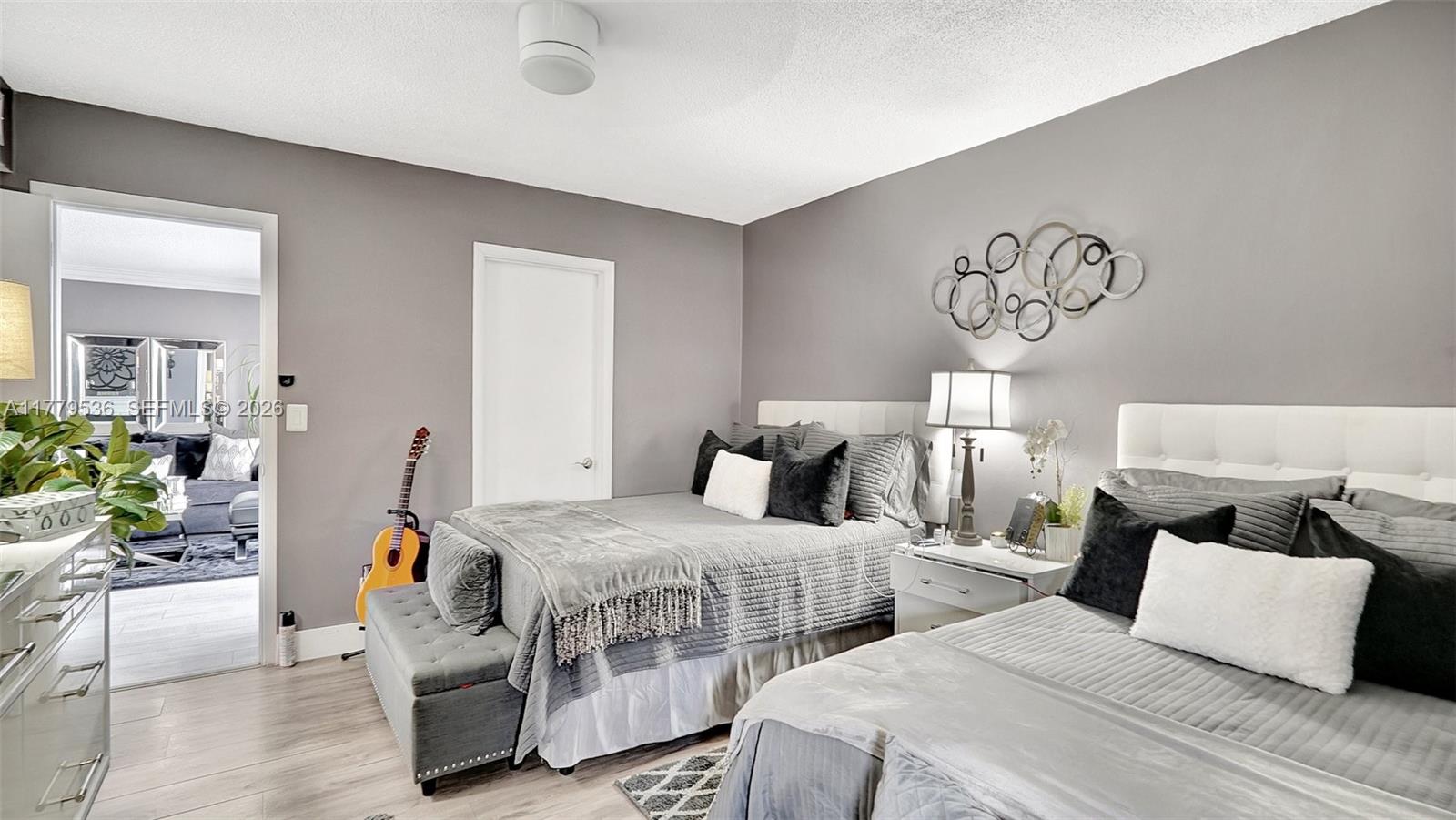 329 SE 3rd St # 405S