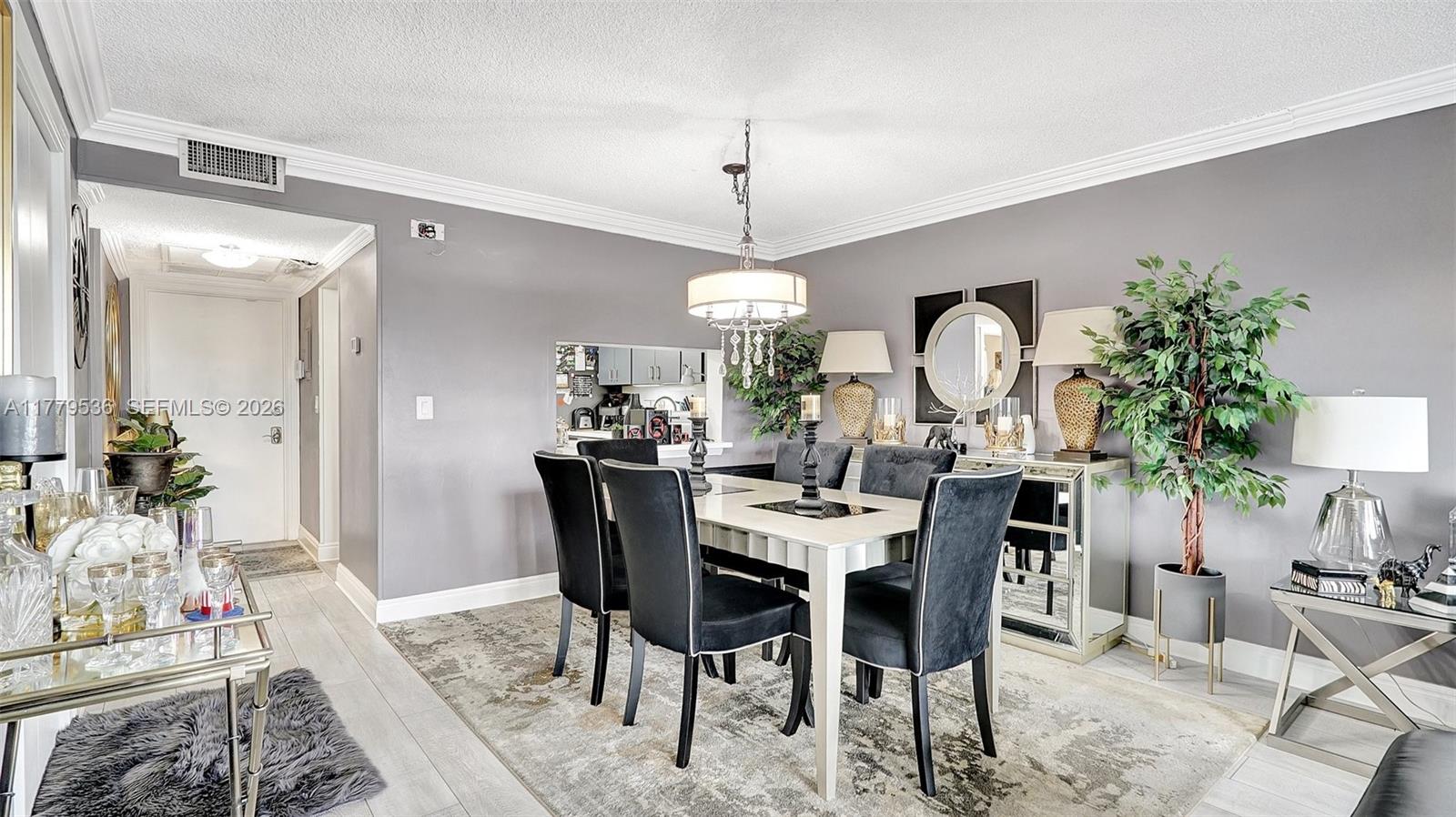 329 SE 3rd St # 405S