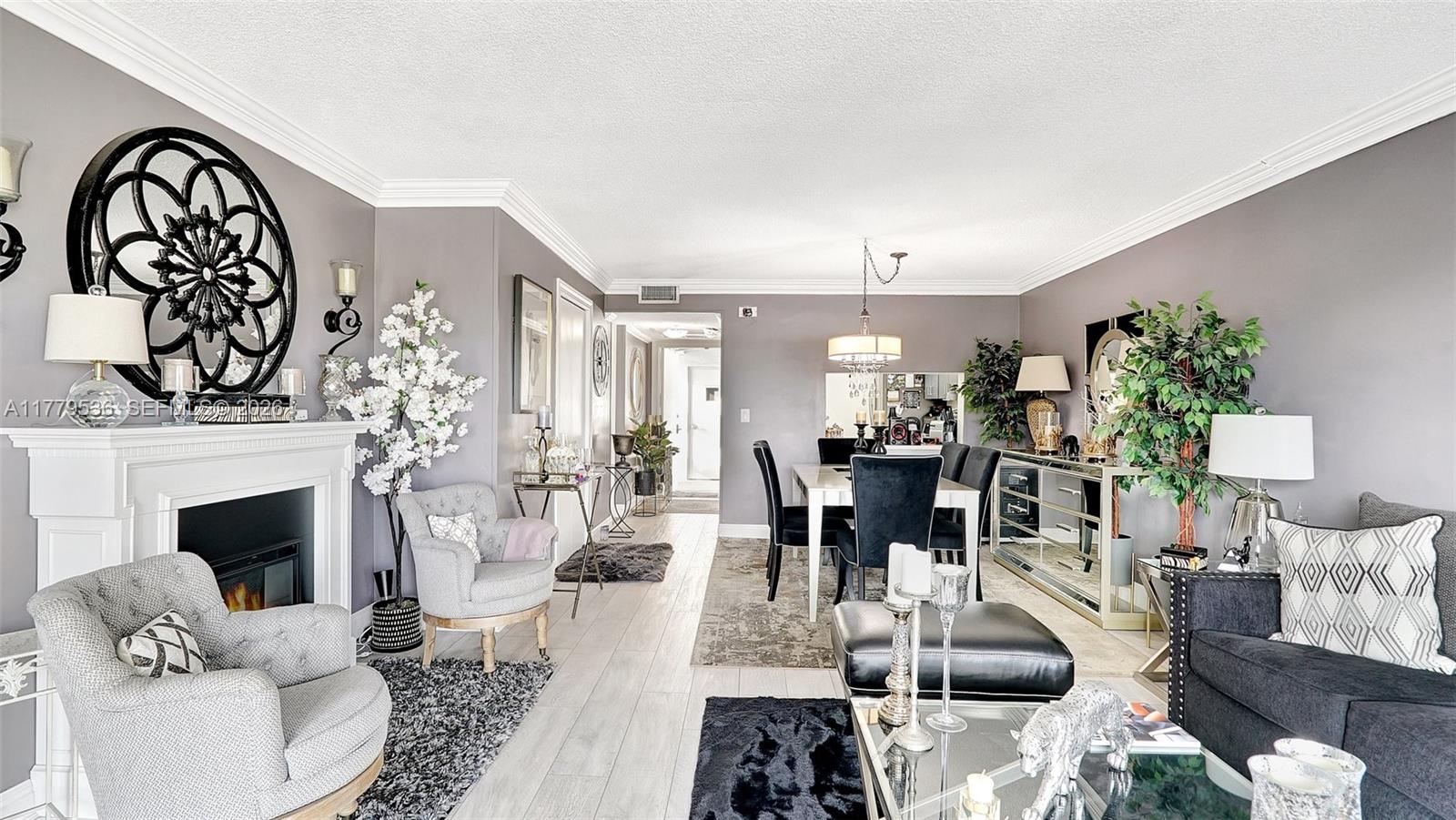 329 SE 3rd St # 405S