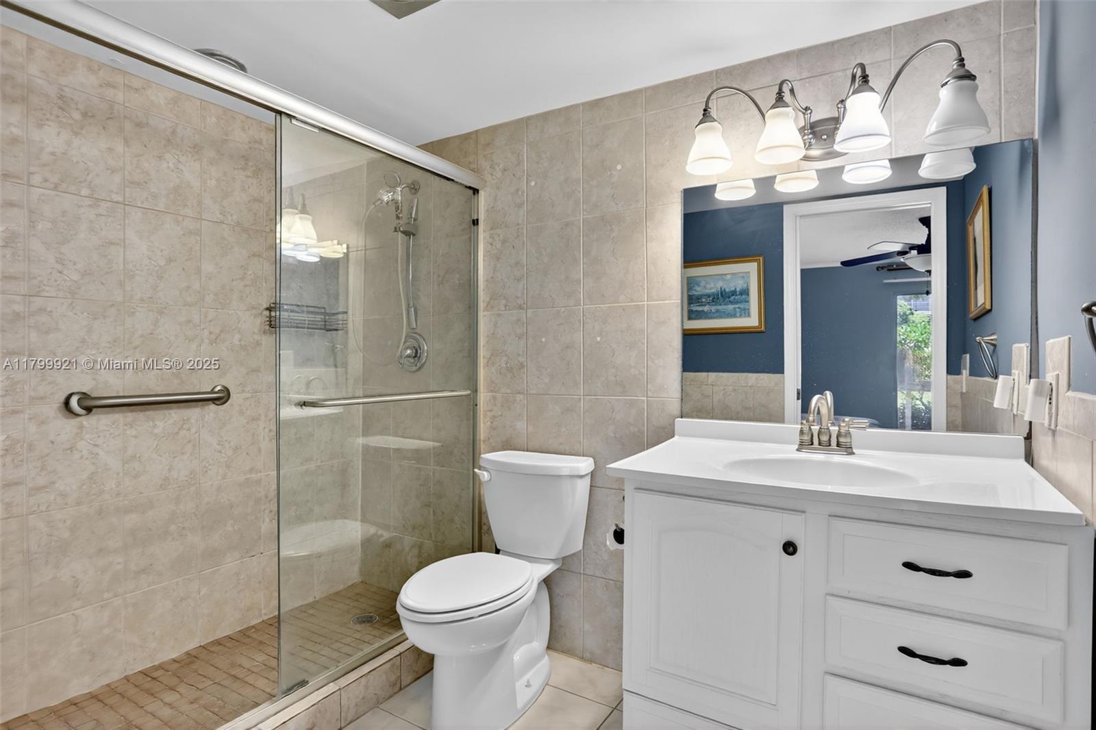 2405 Antigua Cir # E1