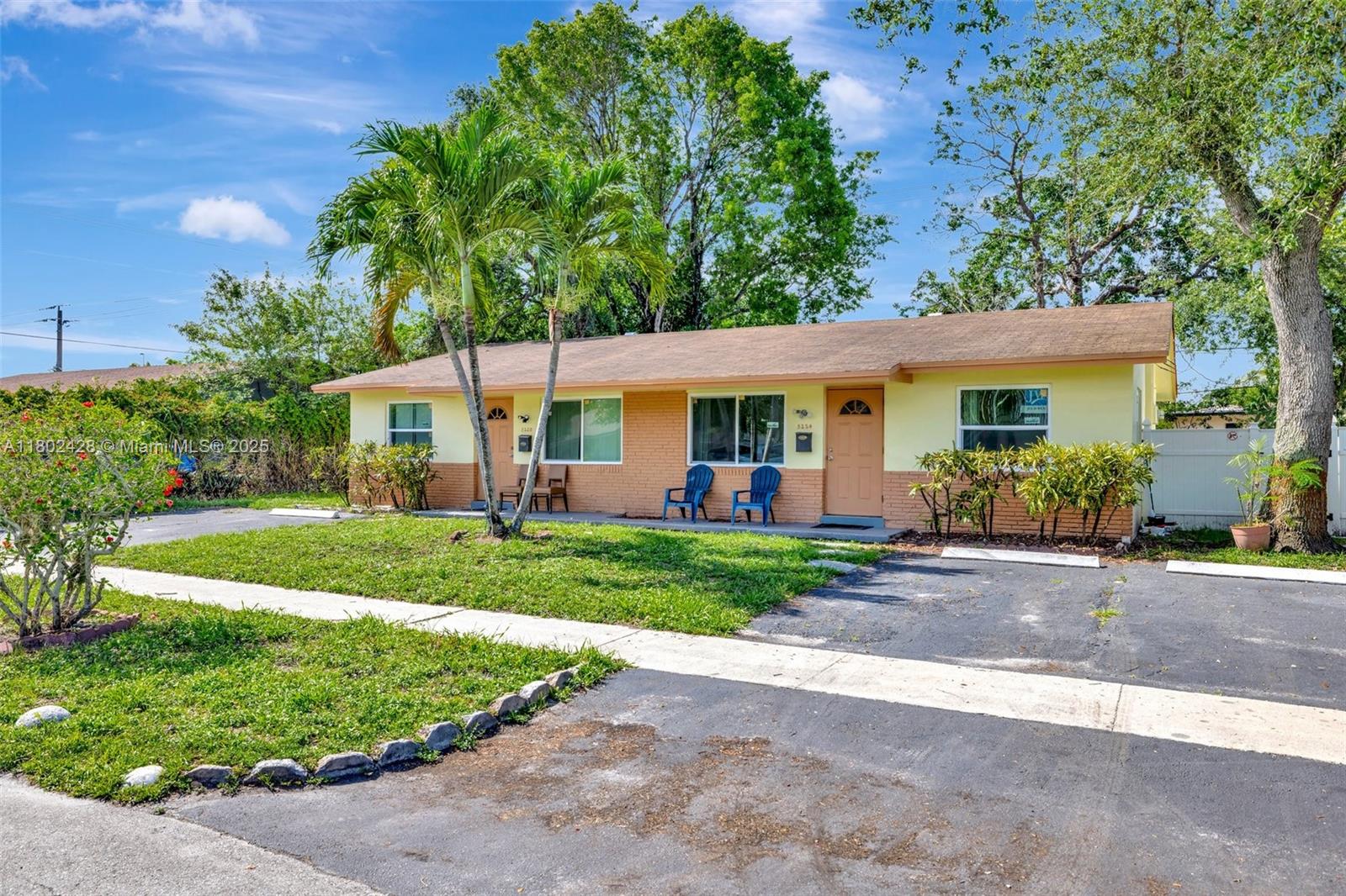 5220-5224 NW 15th Ct
