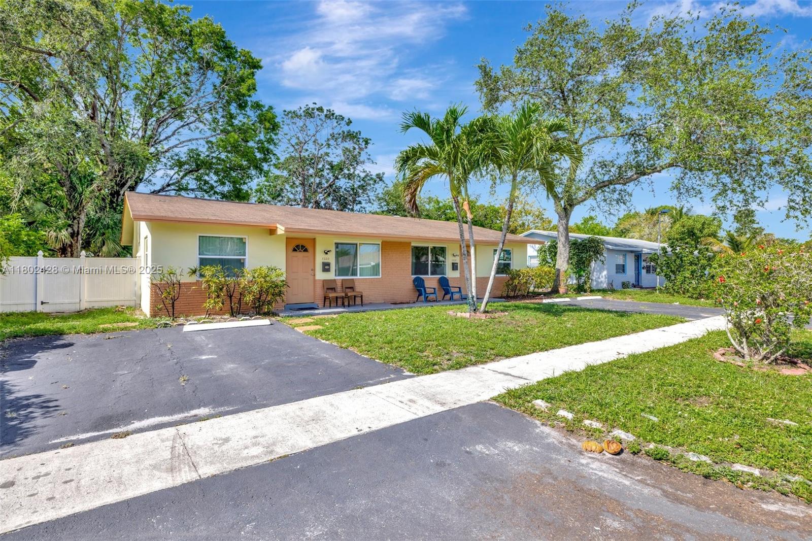 5220-5224 NW 15th Ct