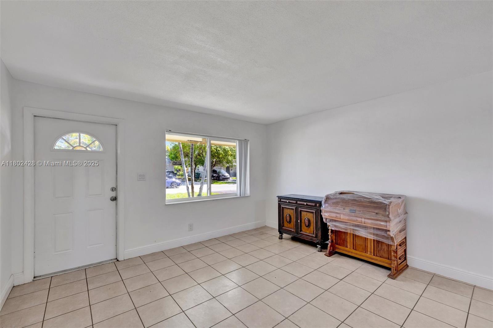 5220-5224 NW 15th Ct