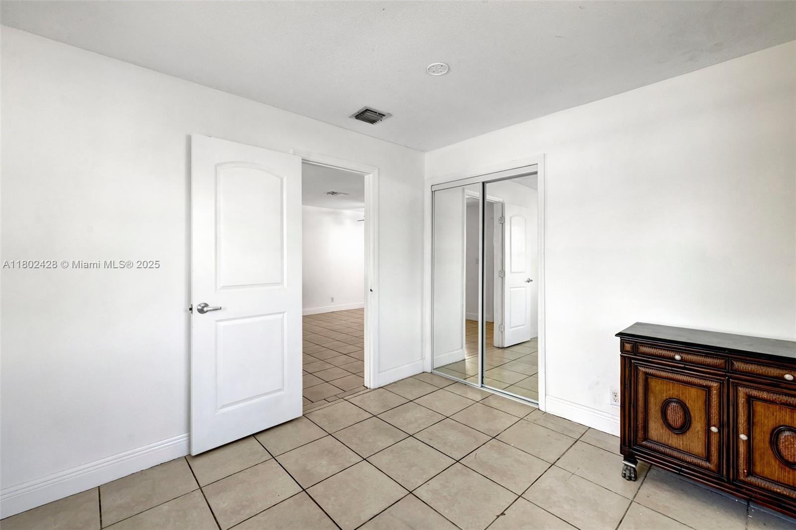 5220-5224 NW 15th Ct
