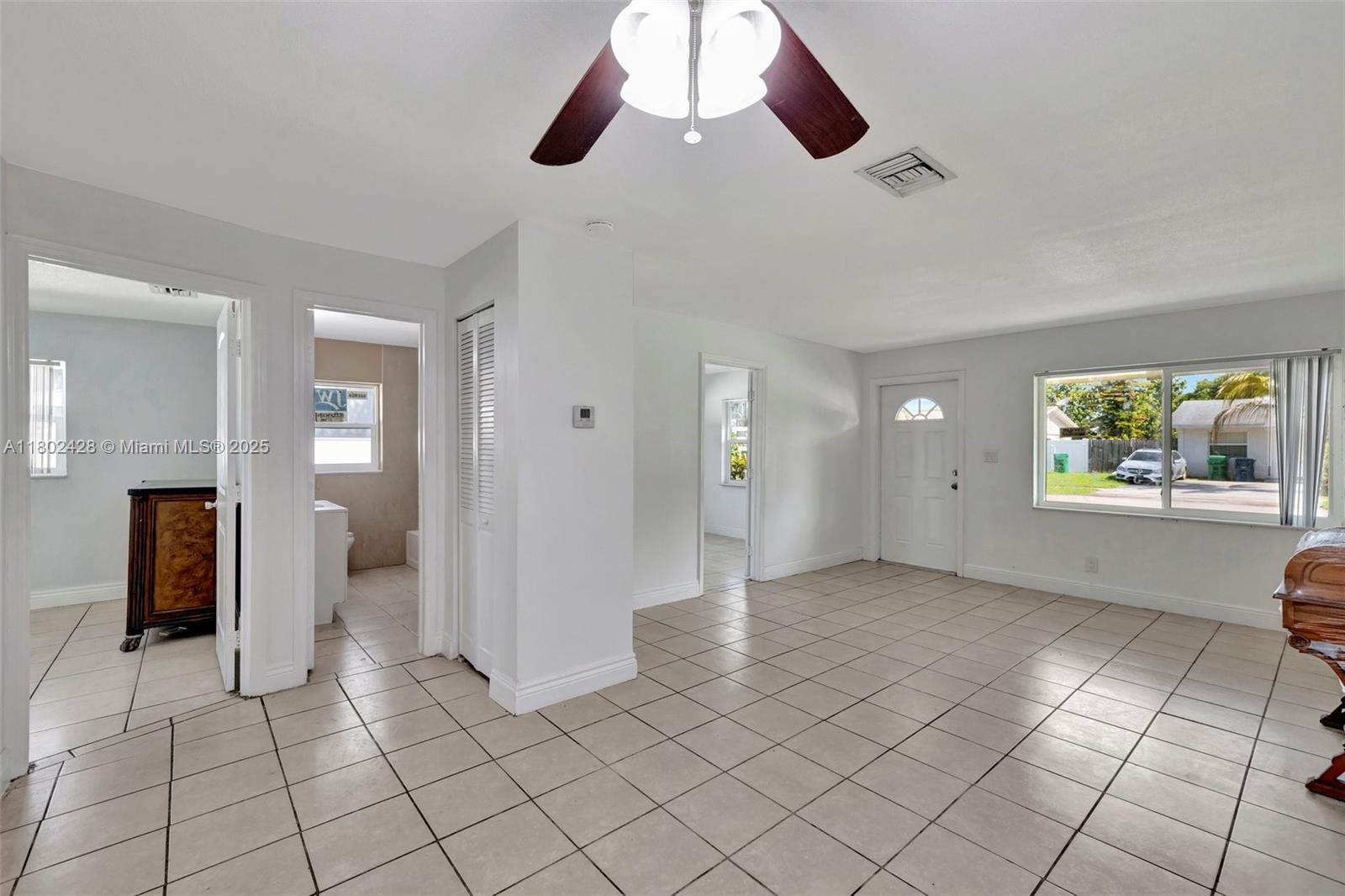 5220-5224 NW 15th Ct