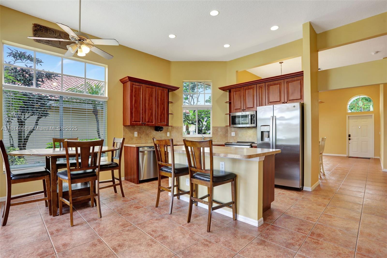 3708 Coco Lake Dr