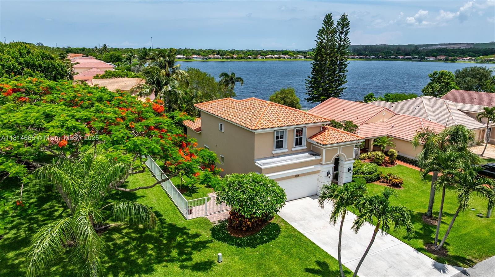 3708 Coco Lake Dr
