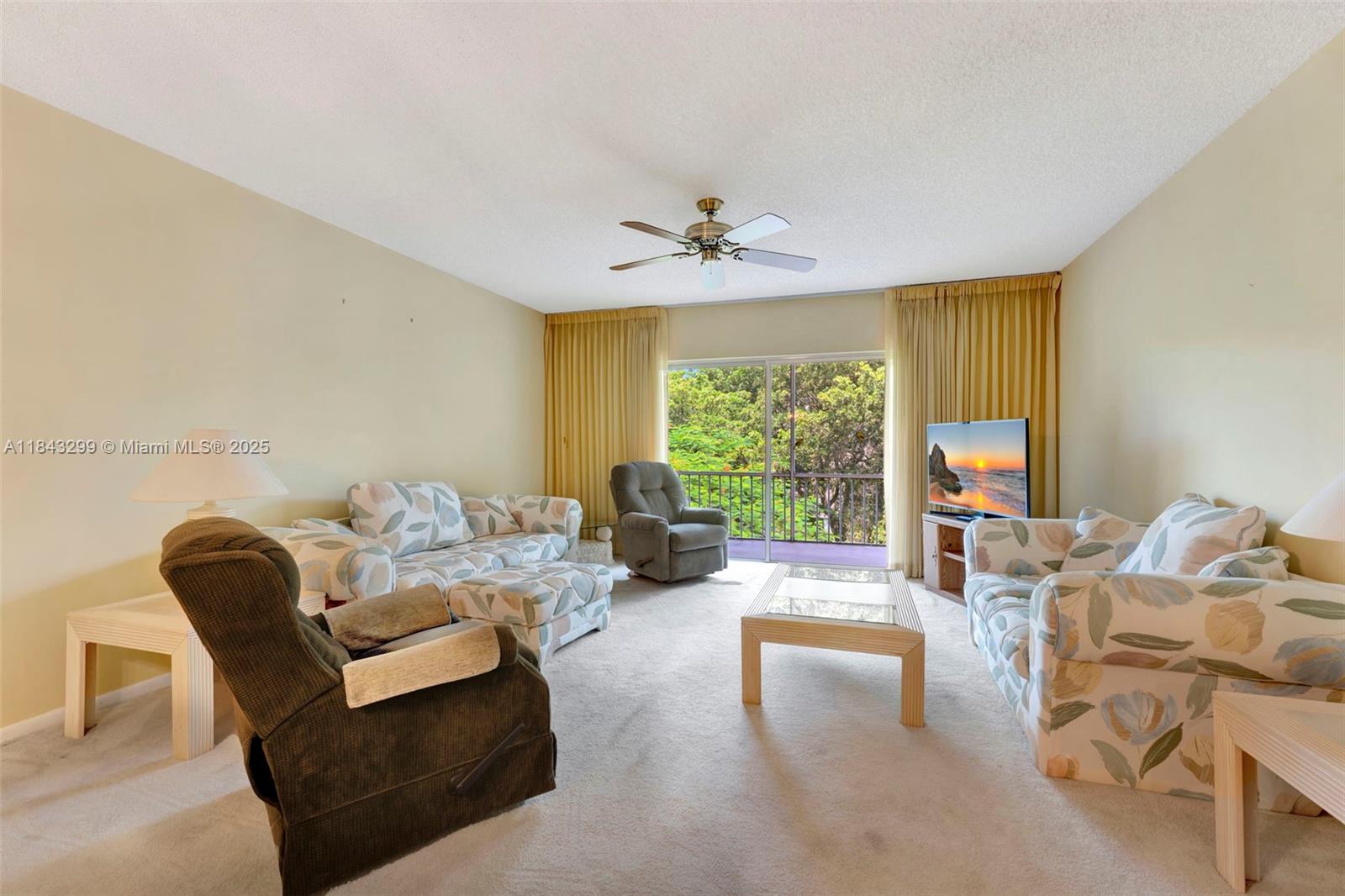 6751 Cypress Rd # 306