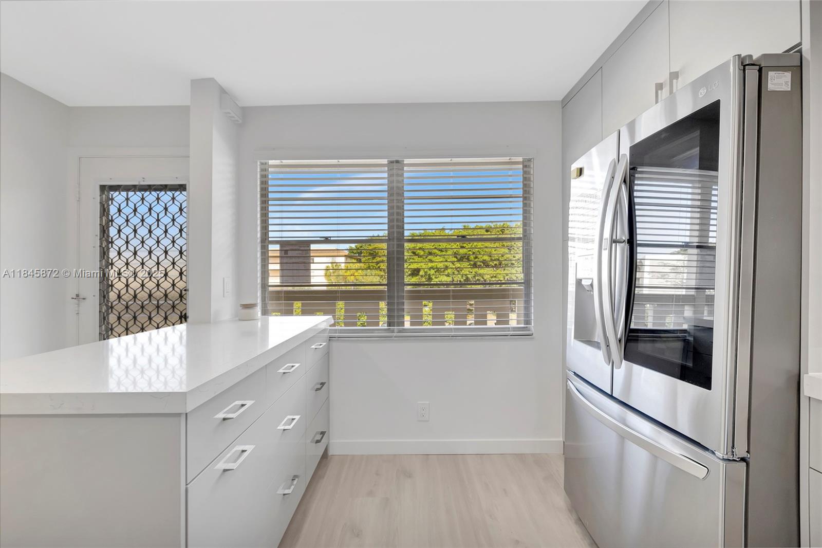 2101 Lucaya Bnd # E3