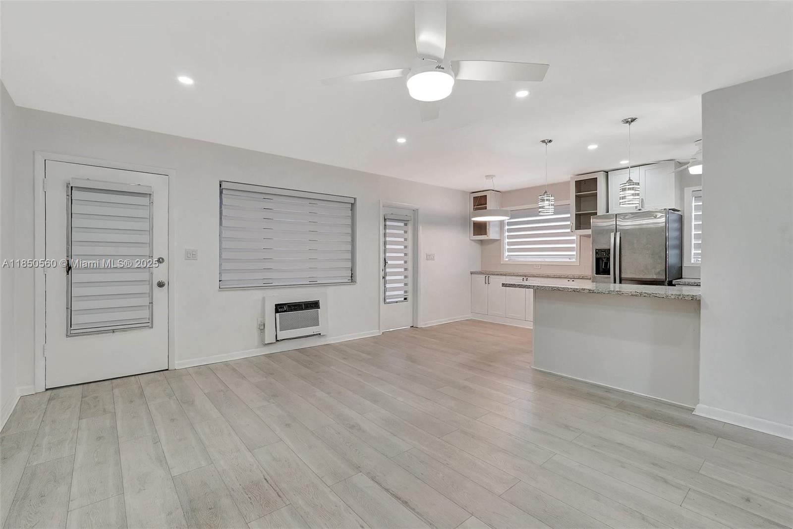 15600 NE 6th Ave # 30A