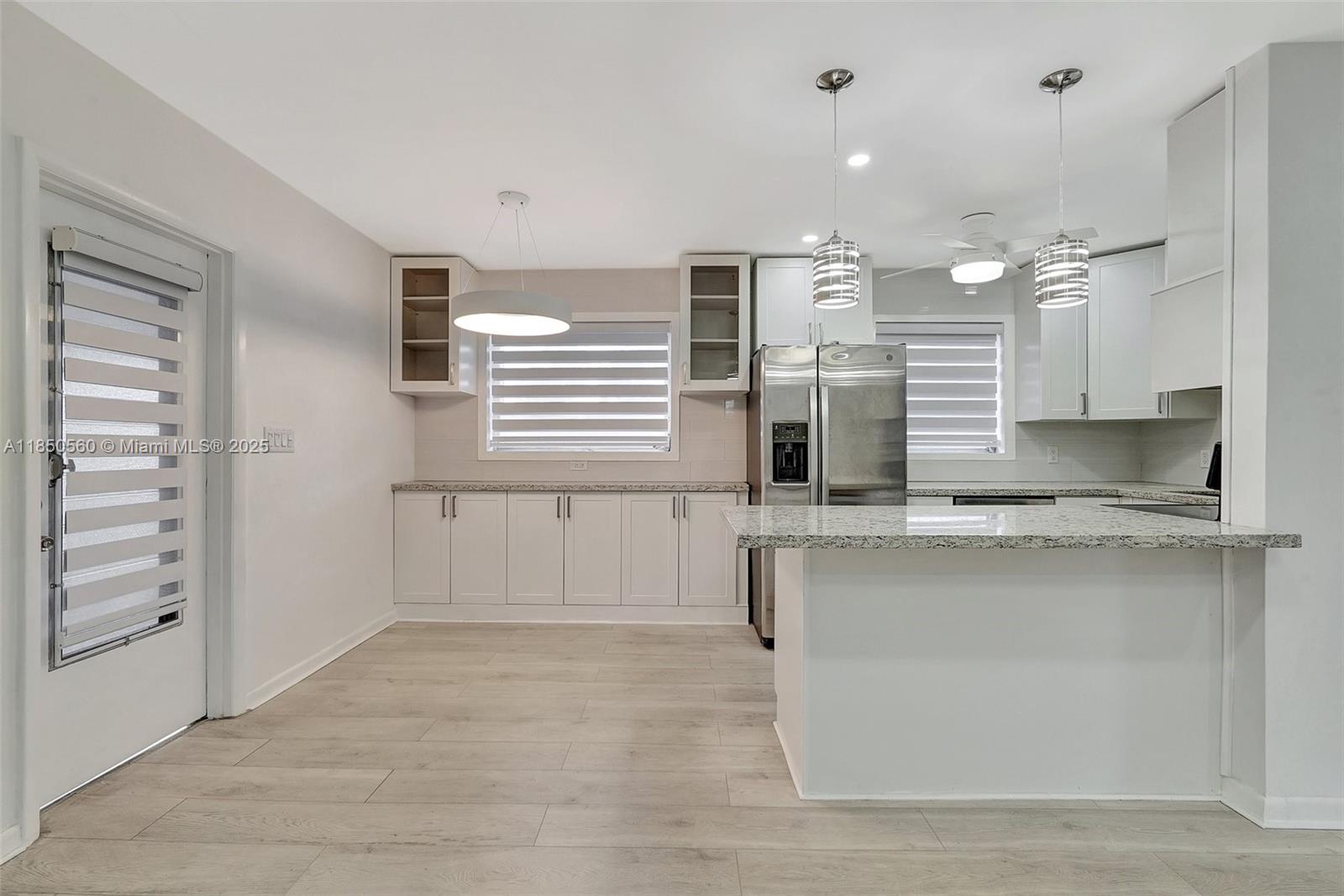 15600 NE 6th Ave # 30A