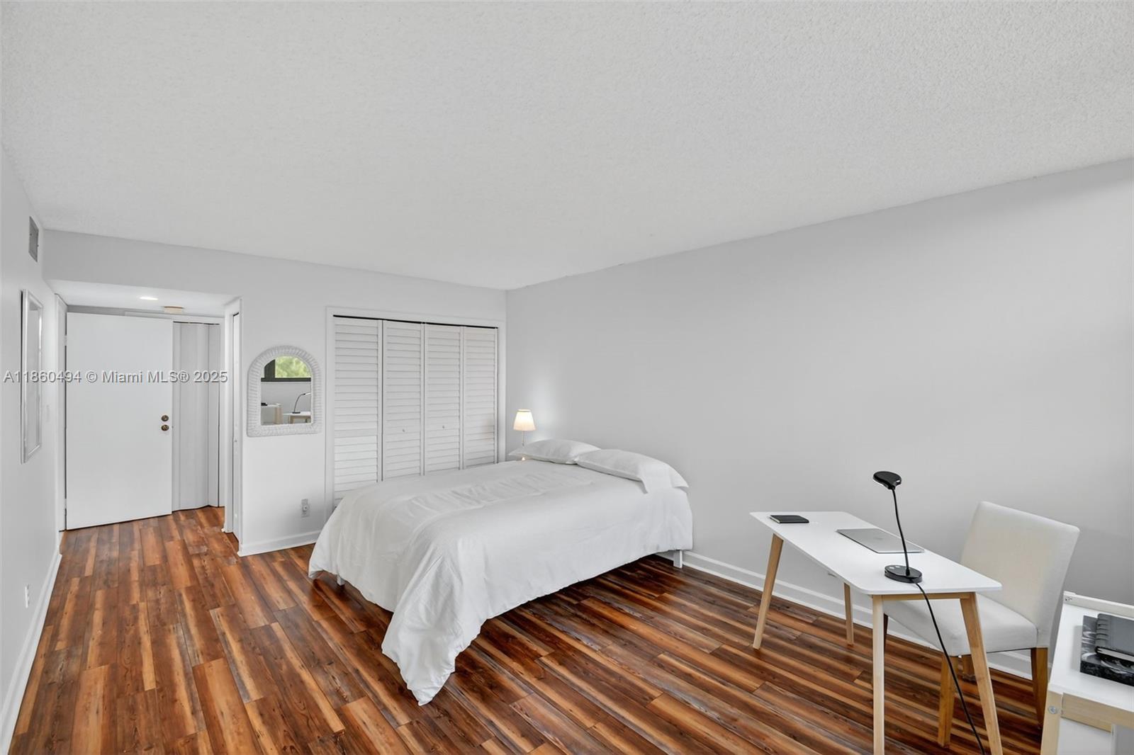 16400 Golf Club Rd # 307