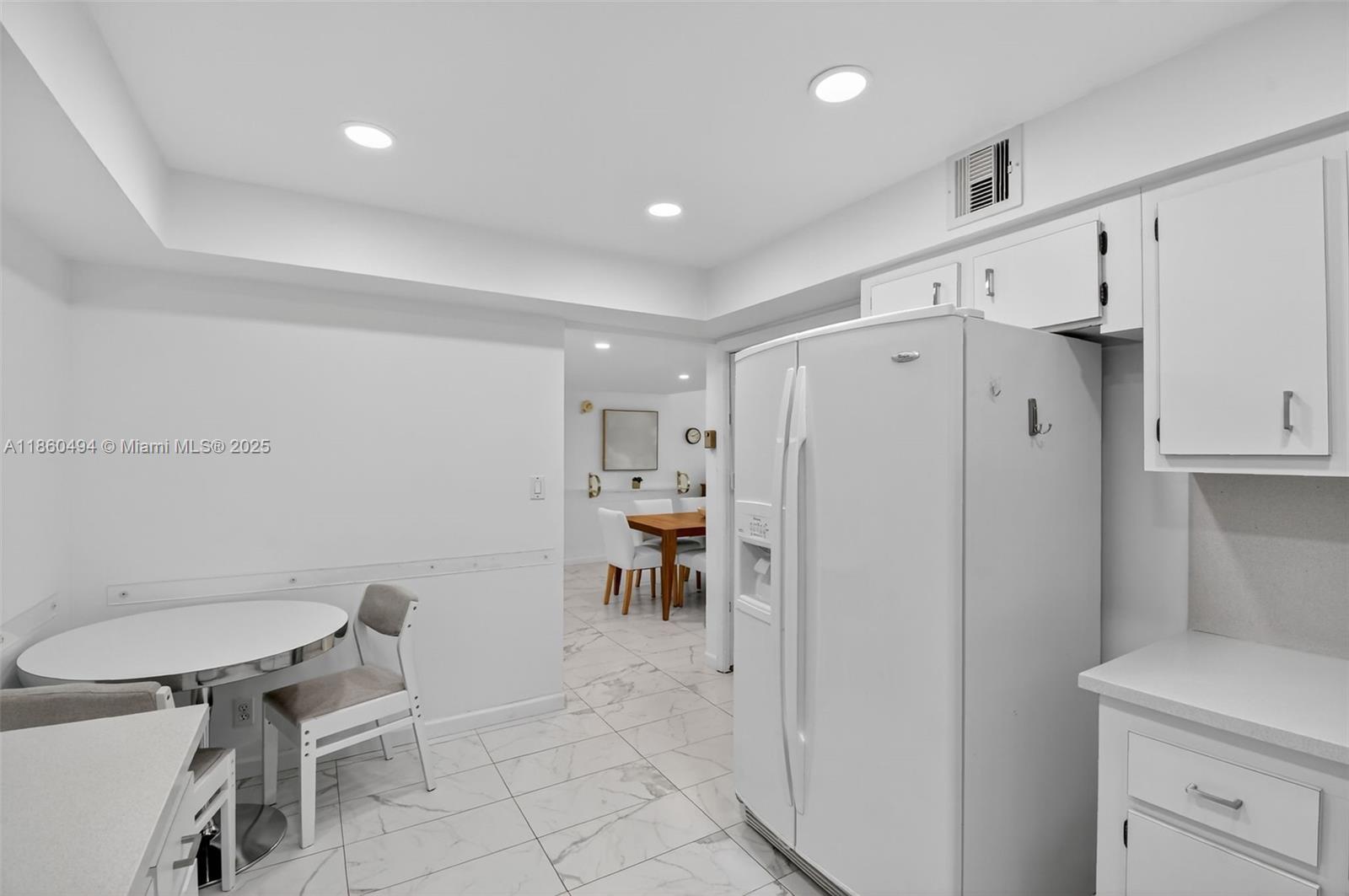 16400 Golf Club Rd # 307