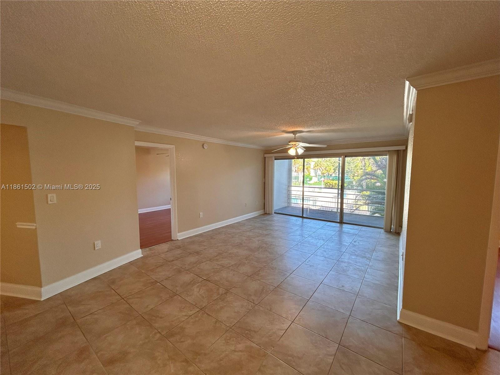 4255 N University Dr # 214
