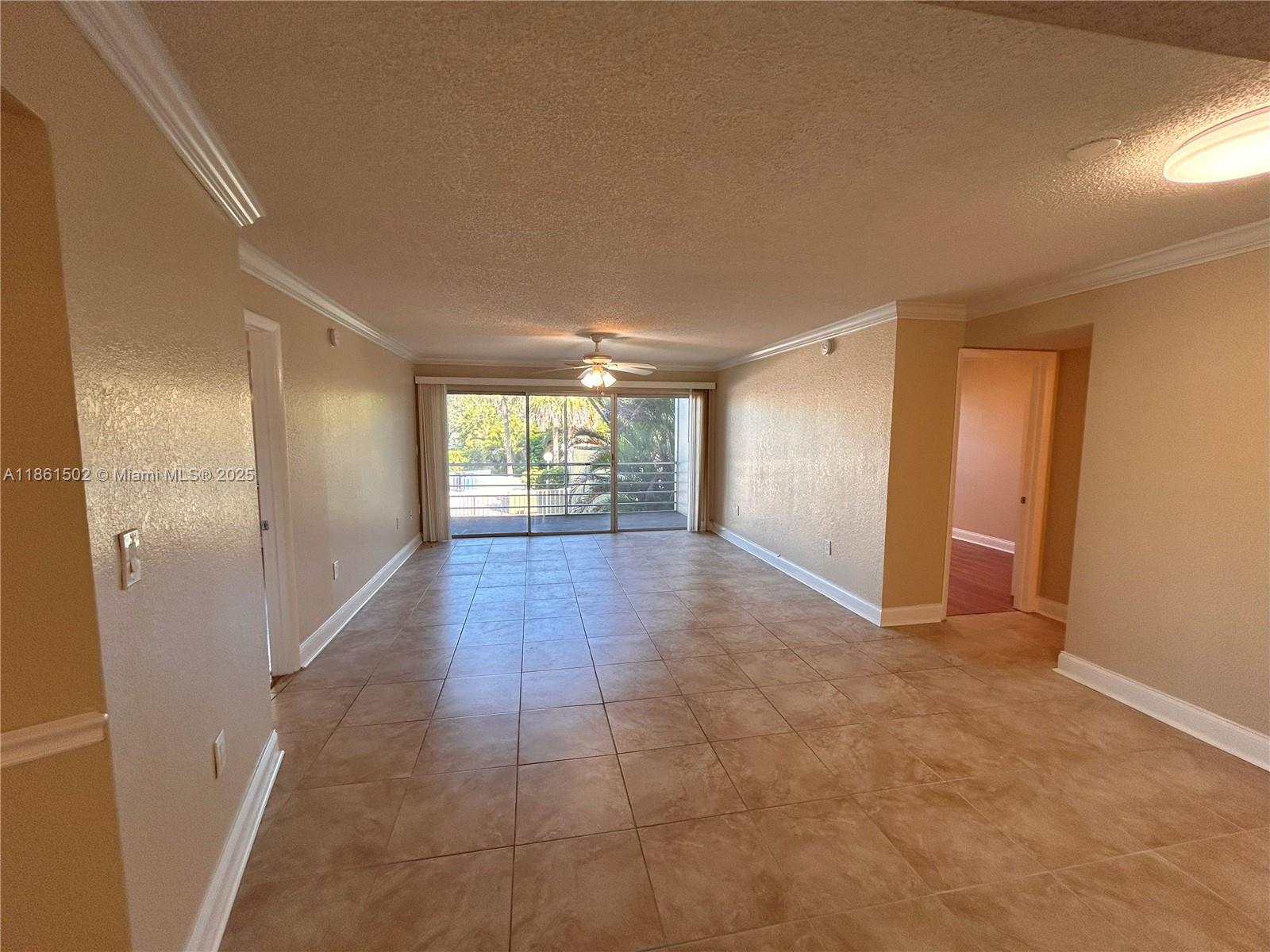 4255 N University Dr # 214