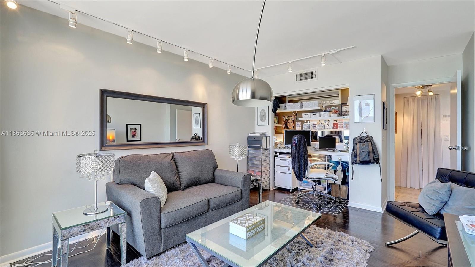 1500 S Ocean Dr # 12H