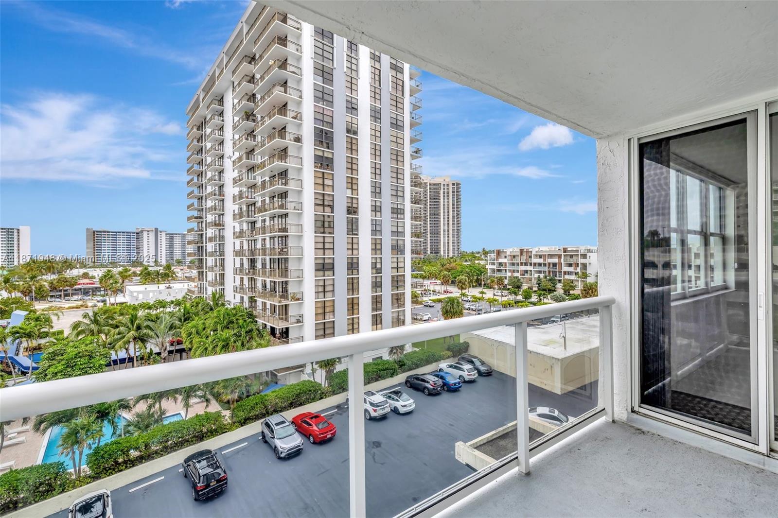 3015 N Ocean Blvd # 5B