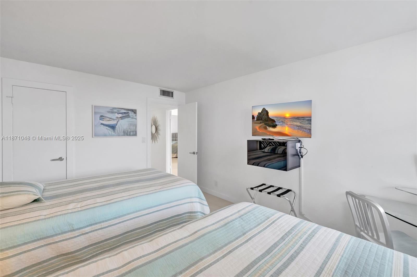 3015 N Ocean Blvd # 5B