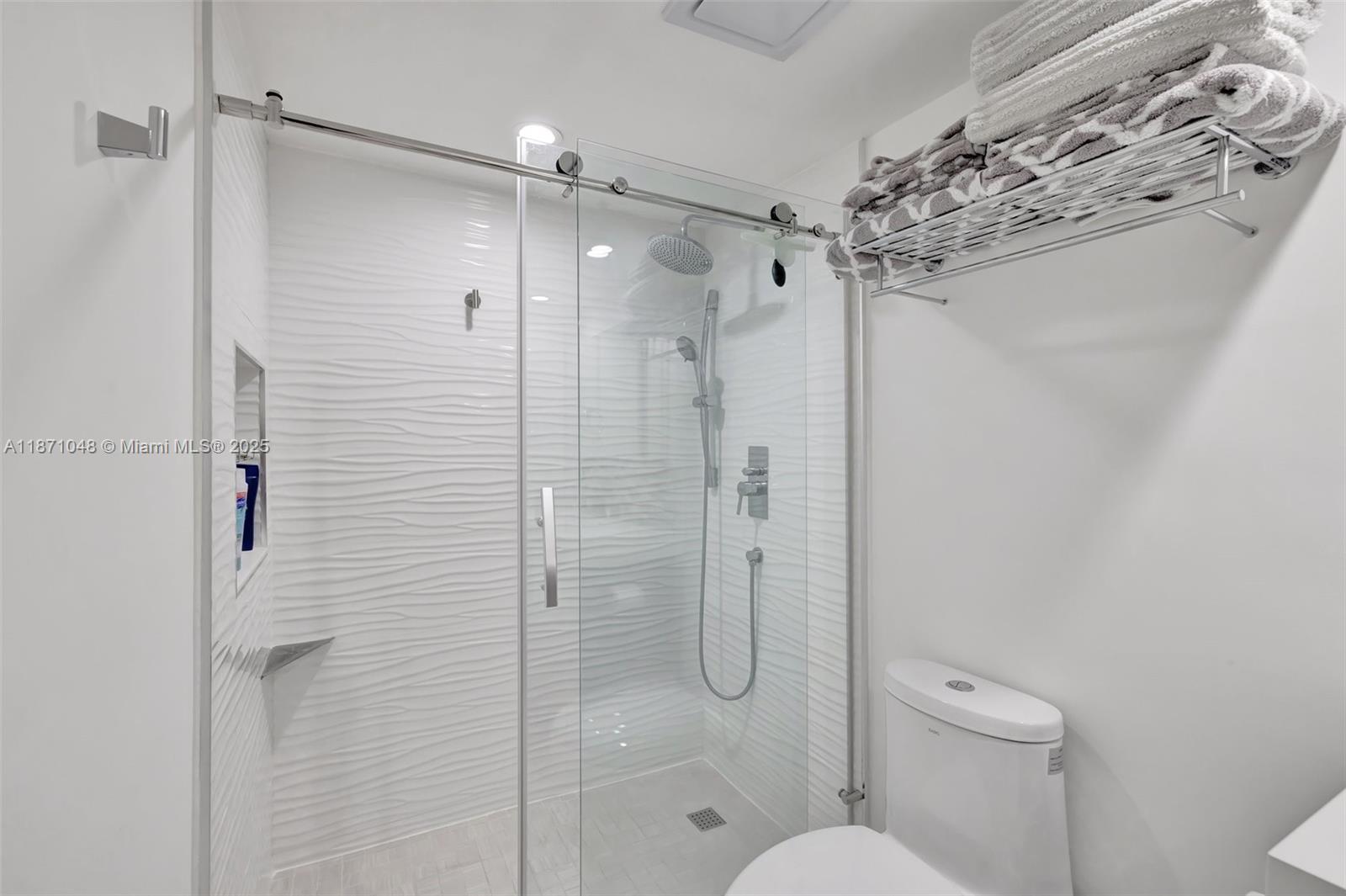 3015 N Ocean Blvd # 5B