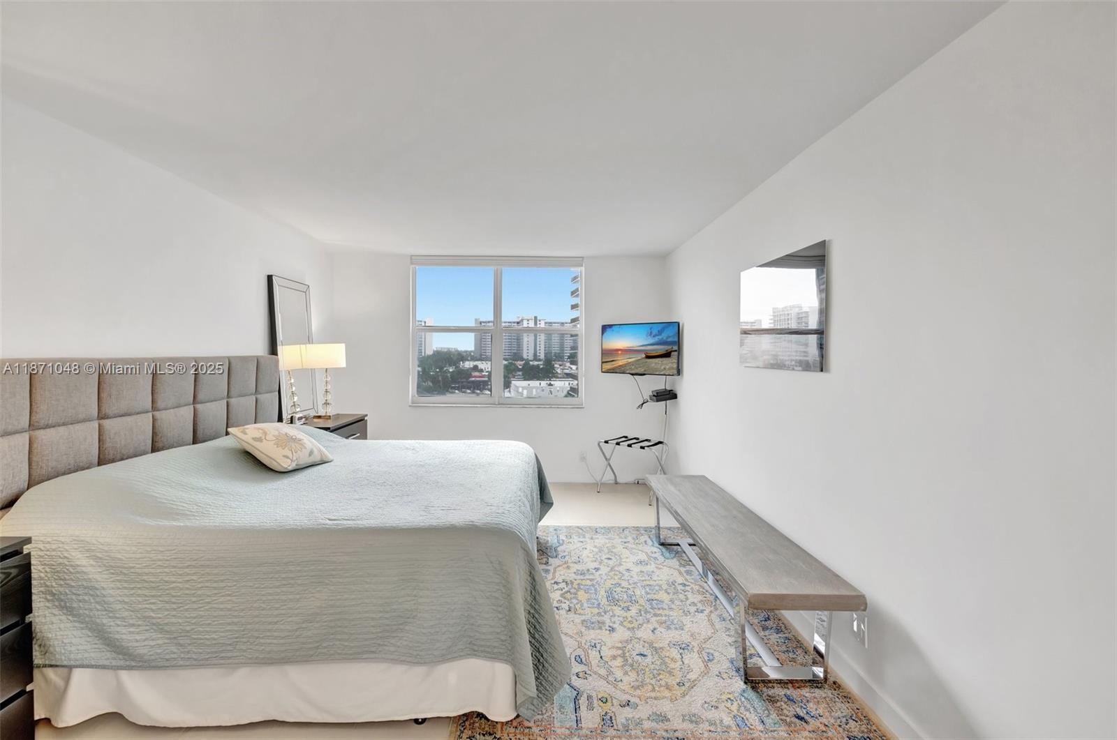 3015 N Ocean Blvd # 5B