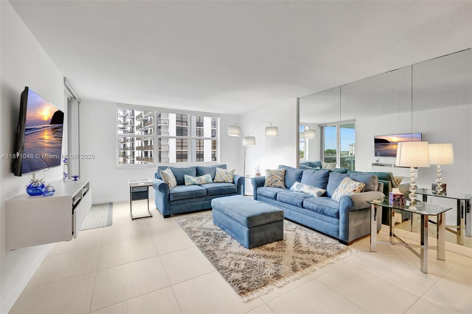 3015 N Ocean Blvd # 5B