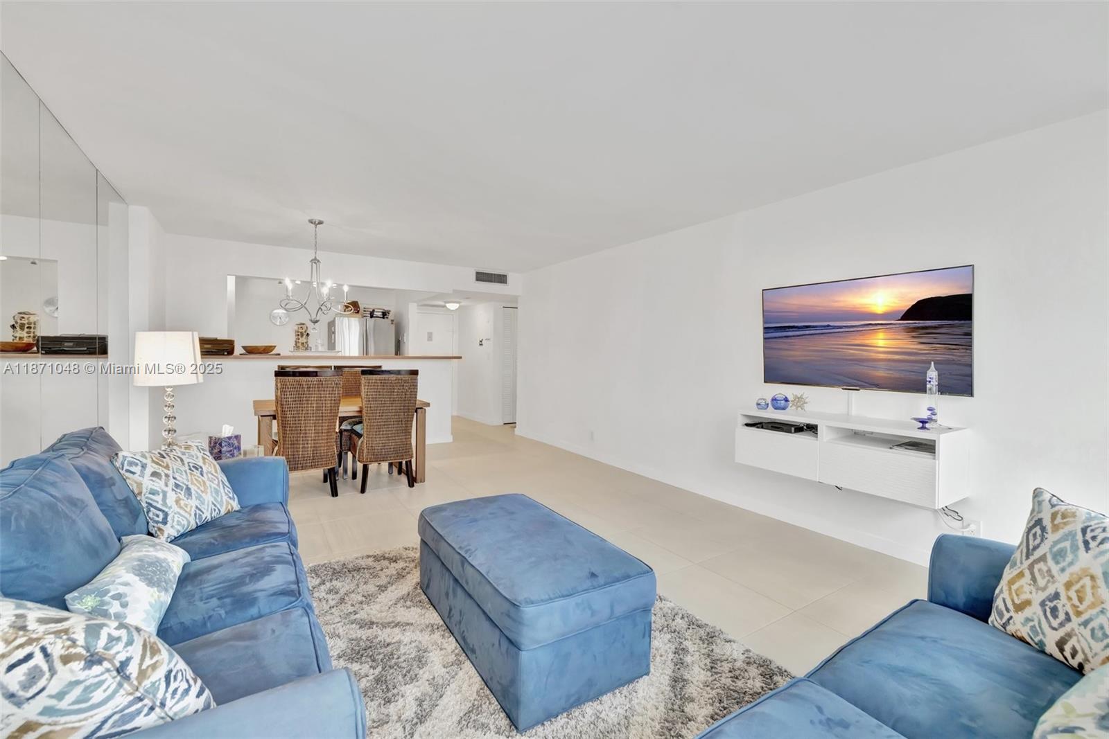 3015 N Ocean Blvd # 5B