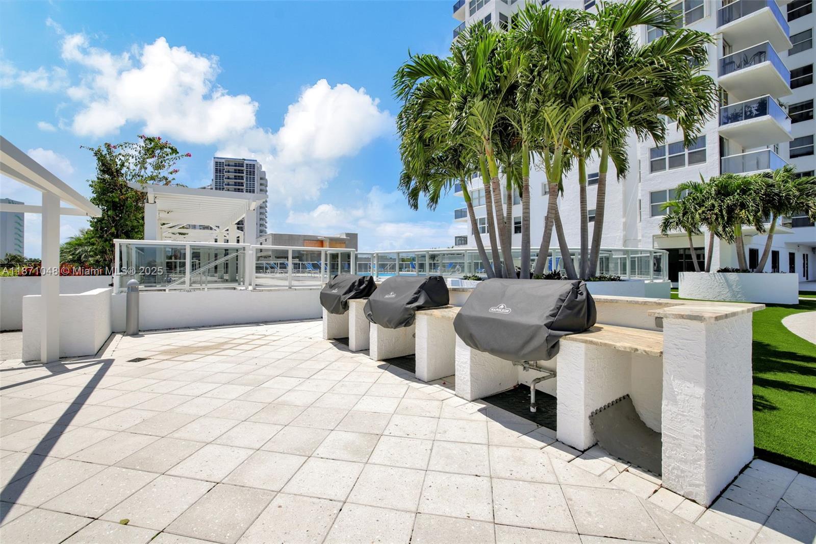 3015 N Ocean Blvd # 5B