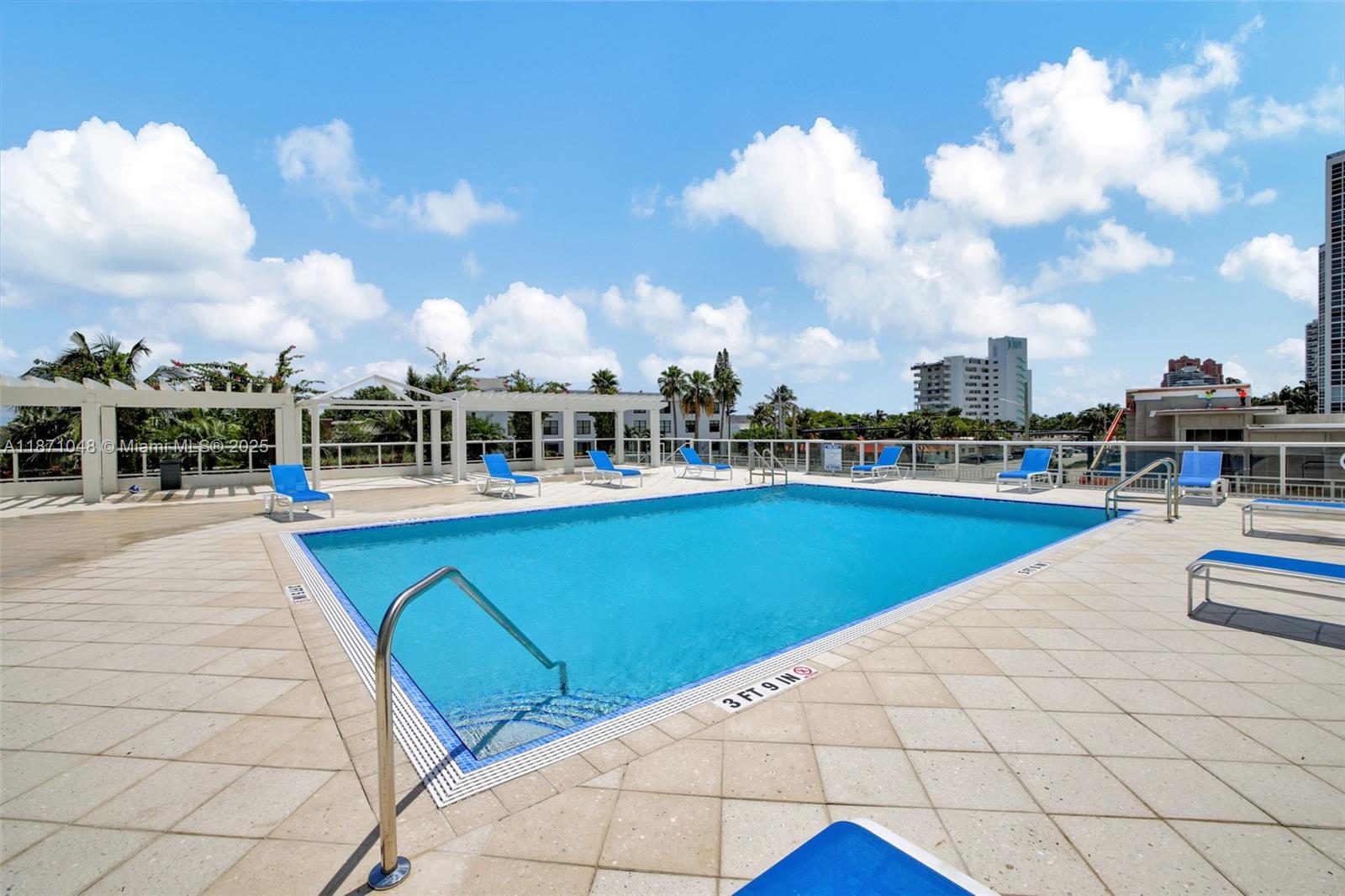 3015 N Ocean Blvd # 5B