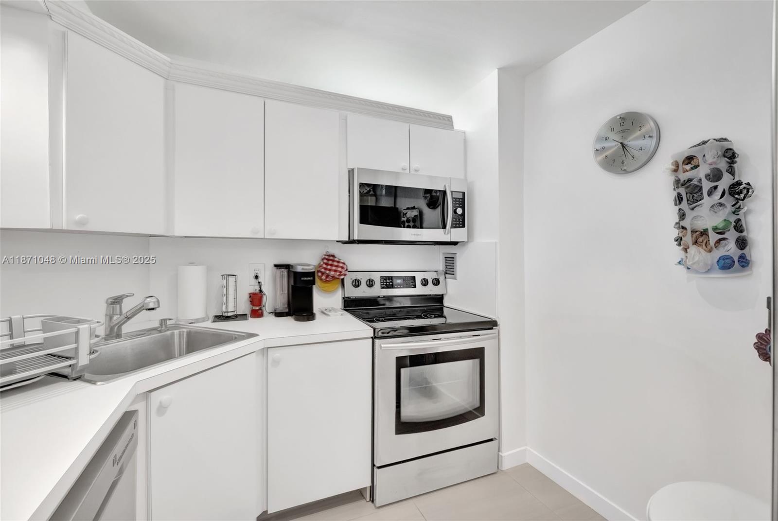 3015 N Ocean Blvd # 5B