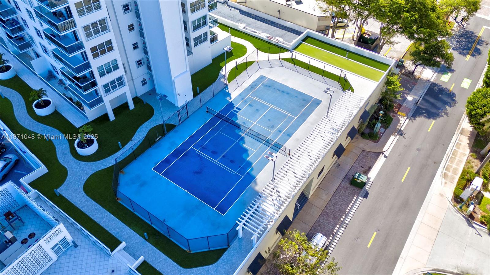 3015 N Ocean Blvd # 5B