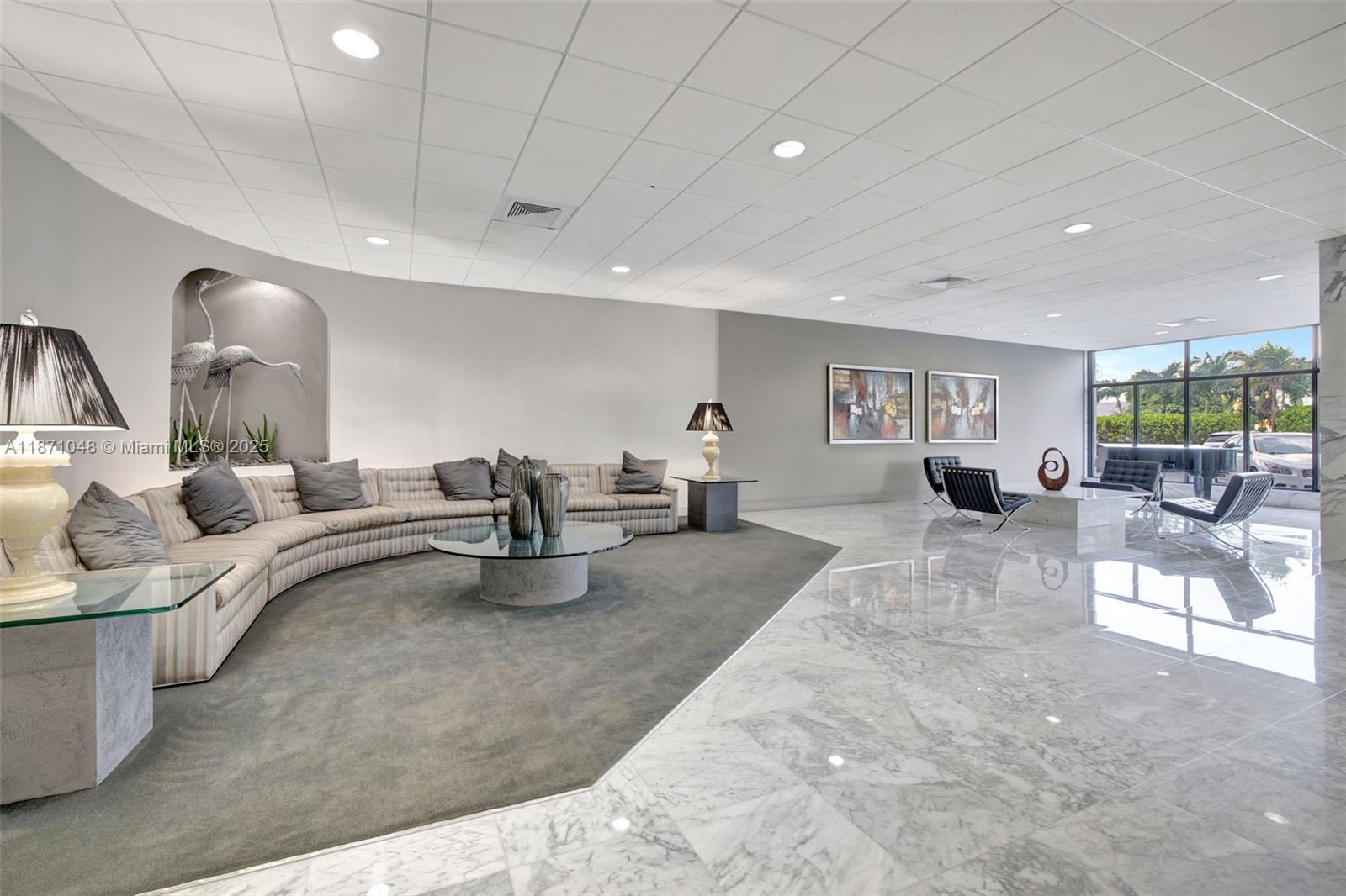3015 N Ocean Blvd # 5B