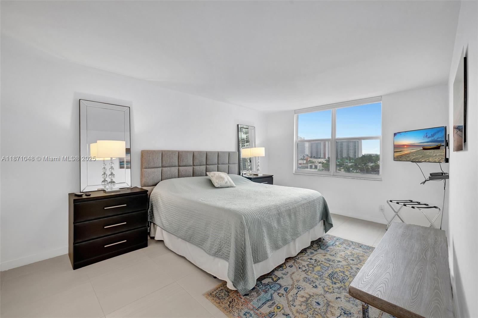 3015 N Ocean Blvd # 5B