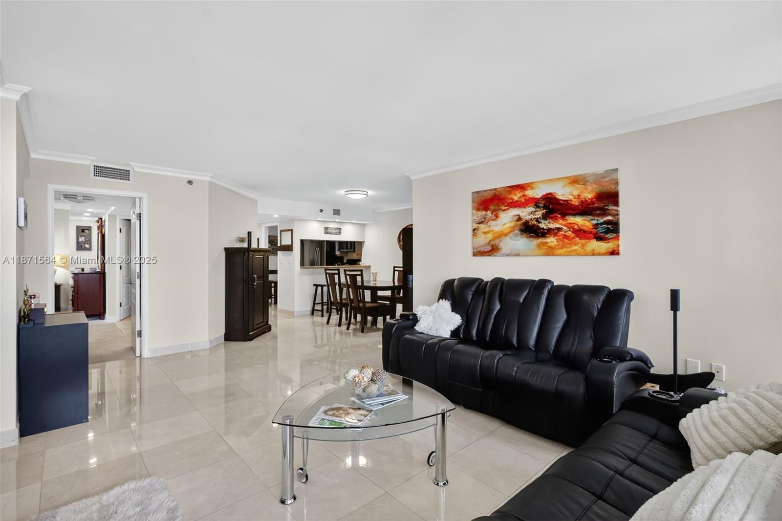 5757 Collins Ave # 801