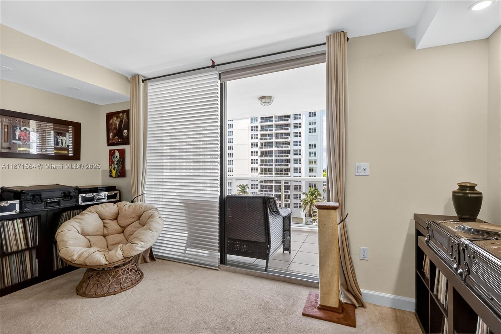5757 Collins Ave # 801