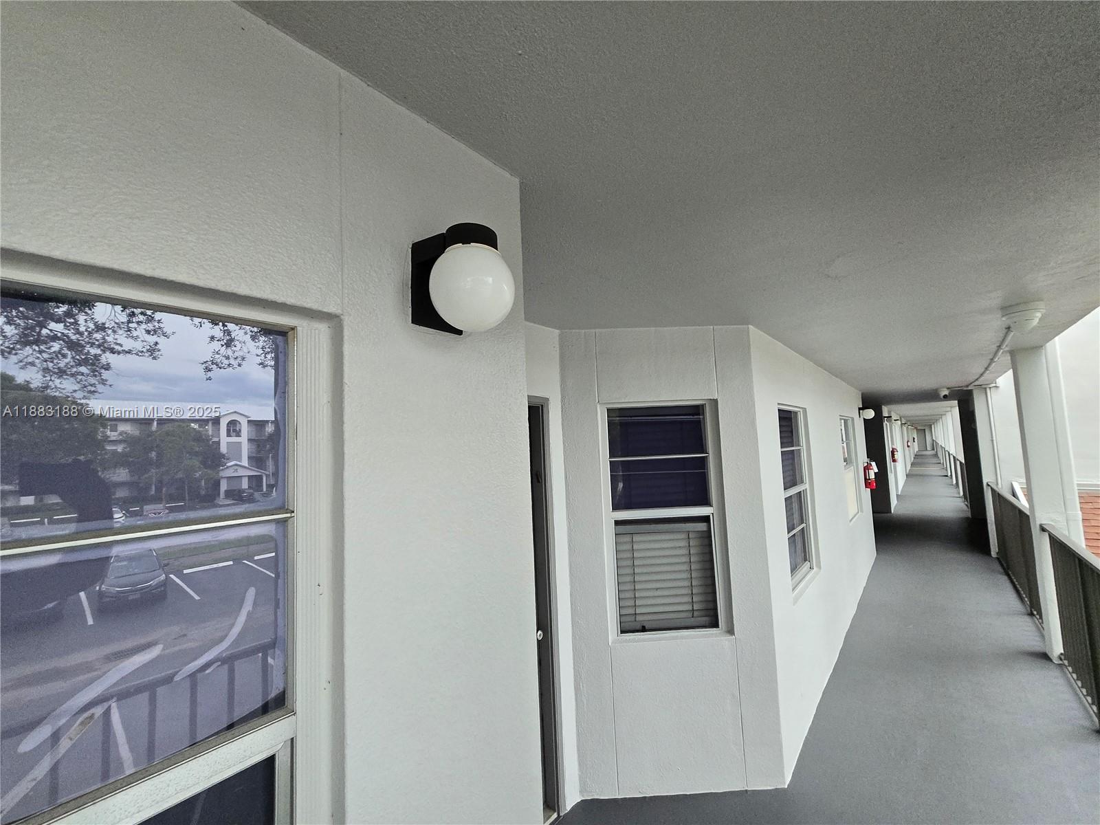 1351 SW 125th Ave # 206S