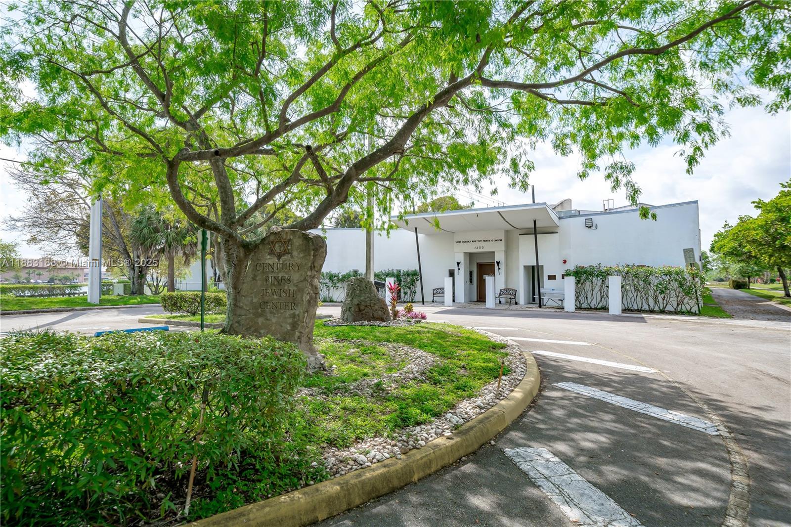 1351 SW 125th Ave # 206S