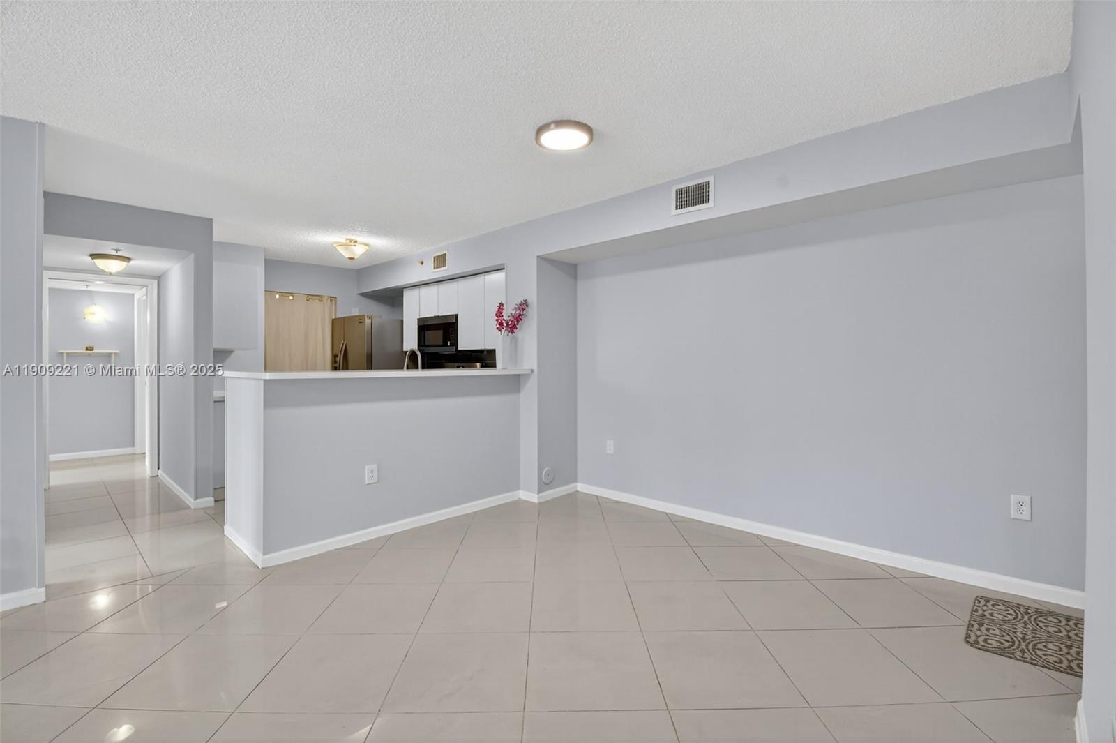 2123 Renaissance Blvd # 104