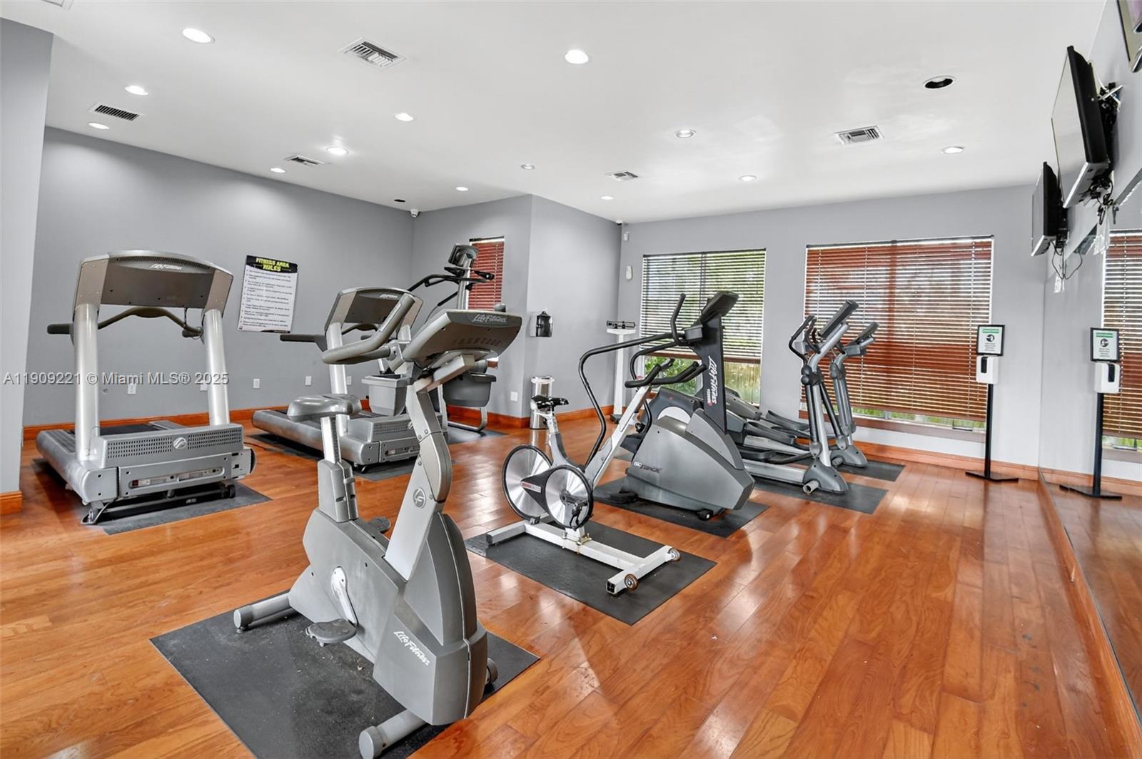 2123 Renaissance Blvd # 104