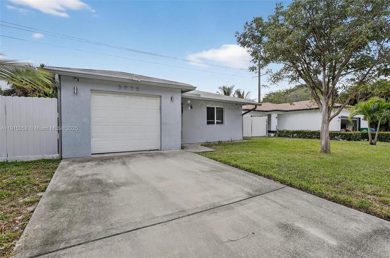 2920 NW 9th Pl