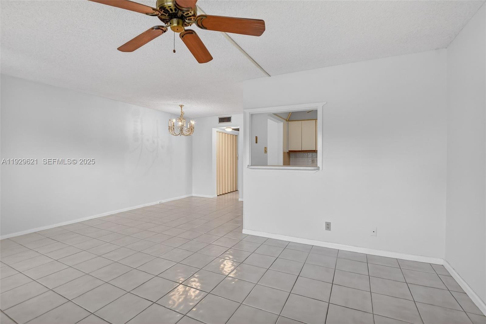 1008 N Farnham N # 1008