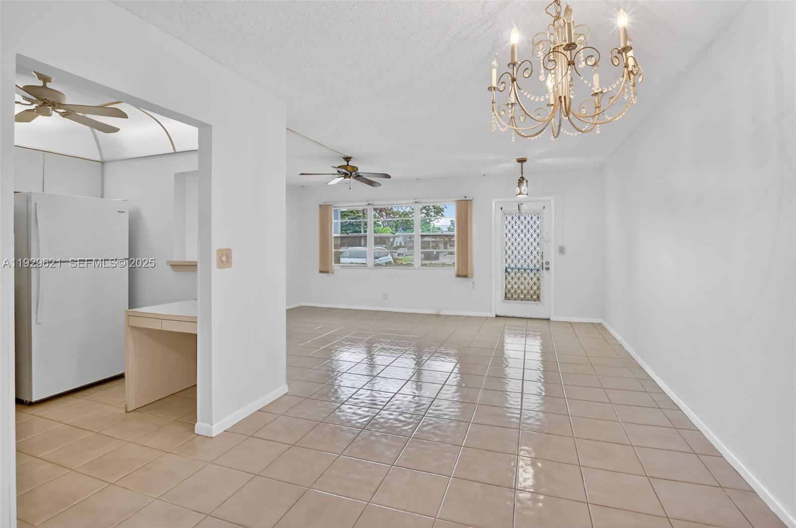 1008 N Farnham N # 1008