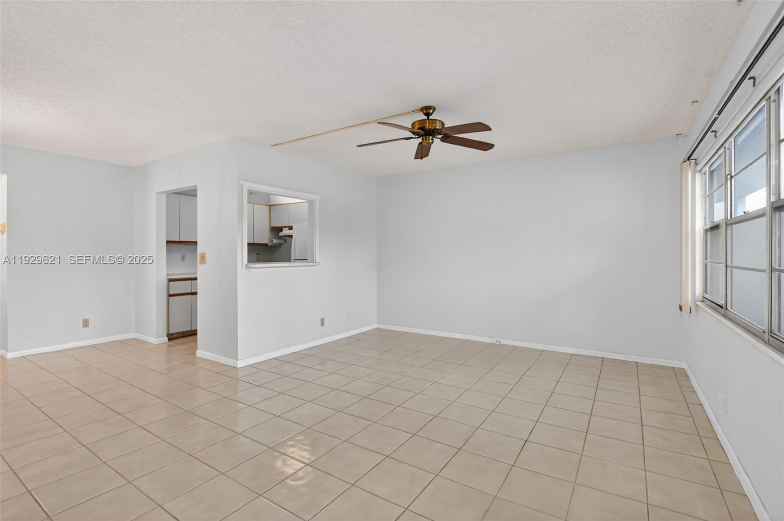 1008 N Farnham N # 1008