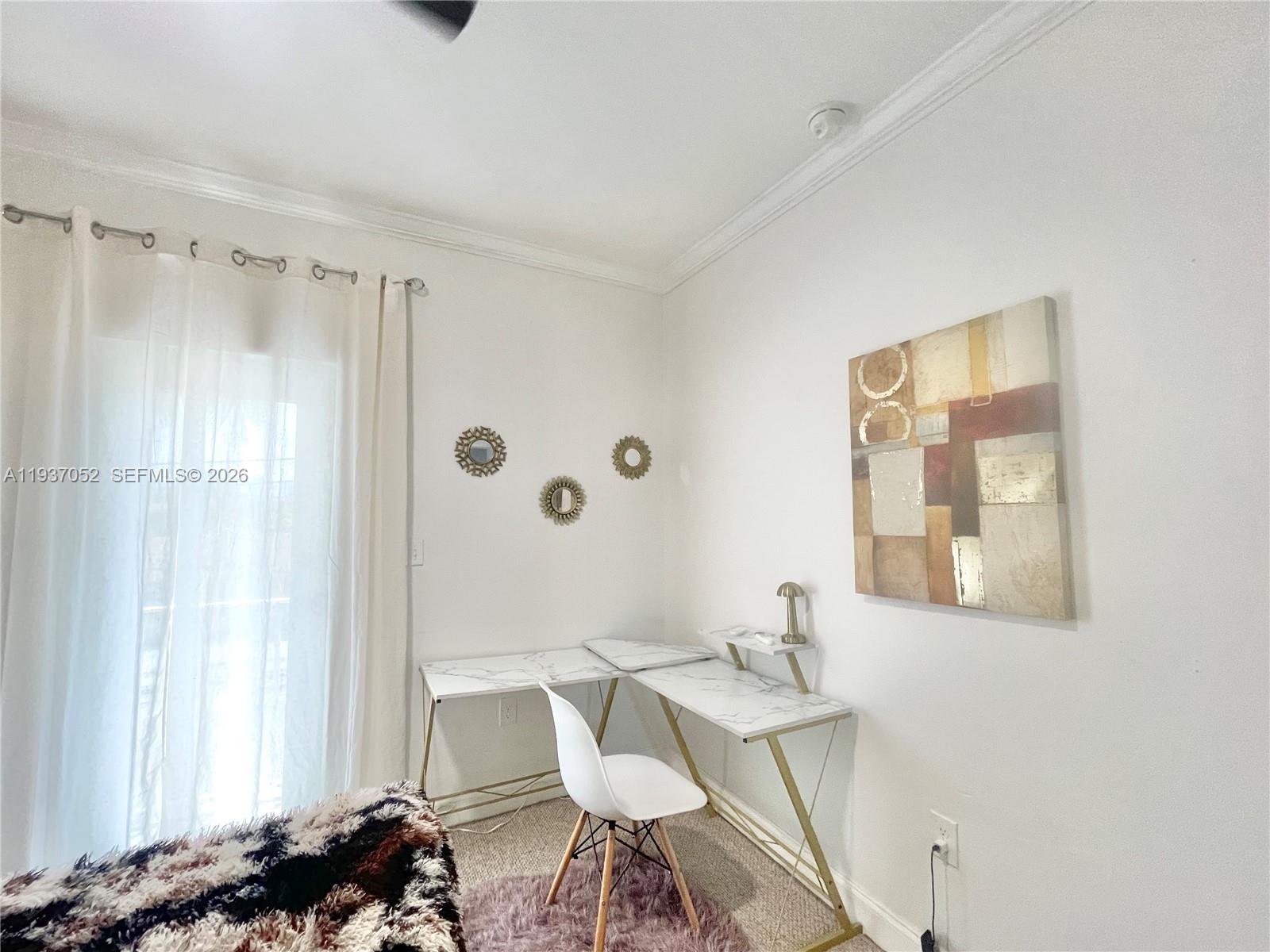 1102 NW 26th St # 1102