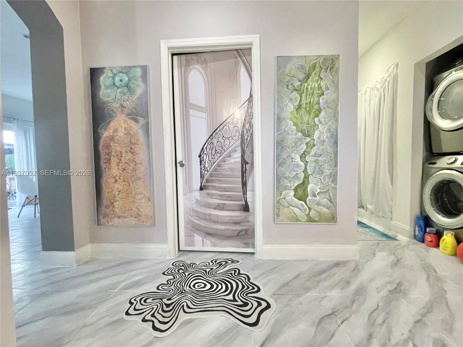 1102 NW 26th St # 1102