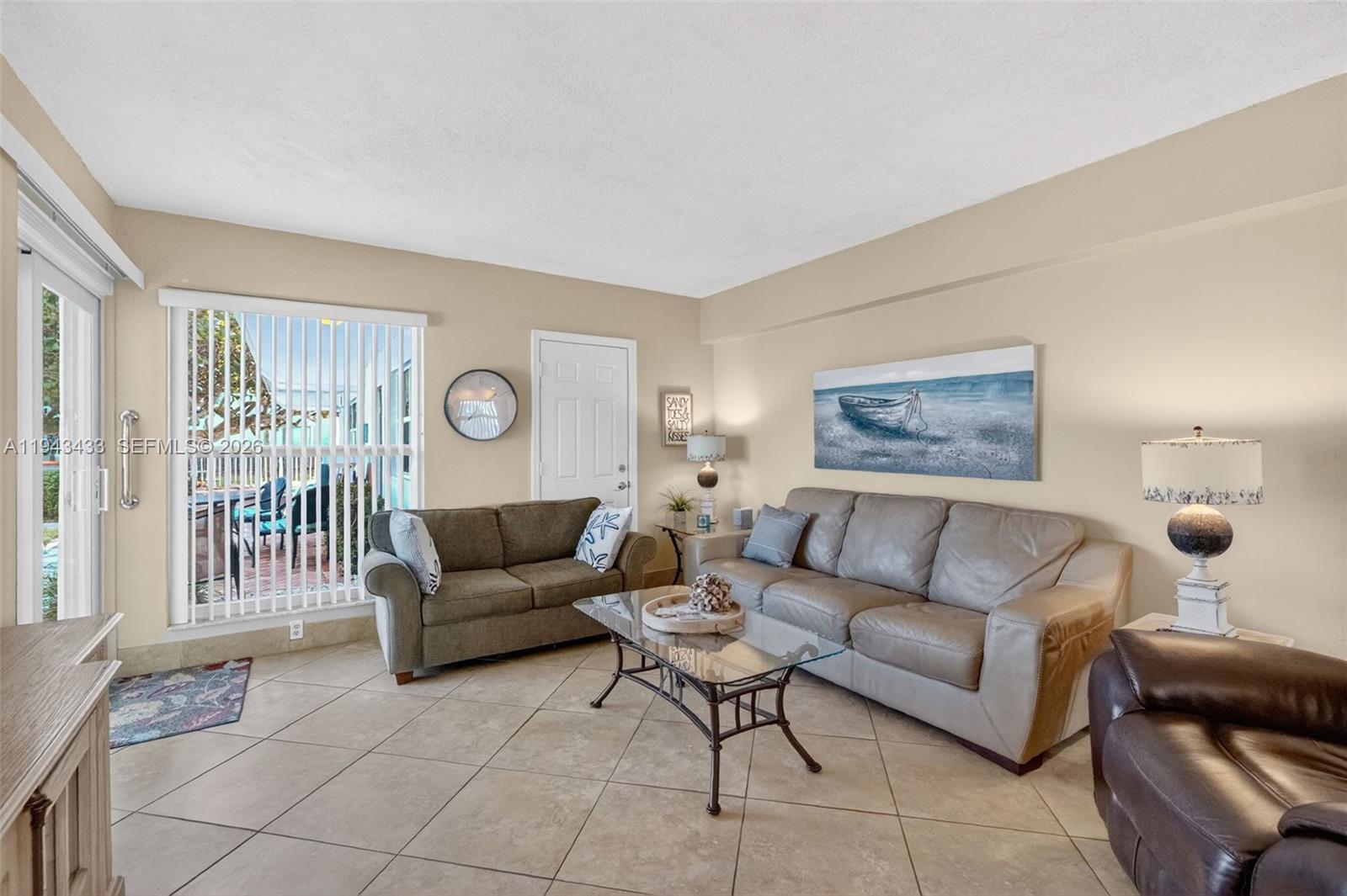 4520 El Mar Dr # 12