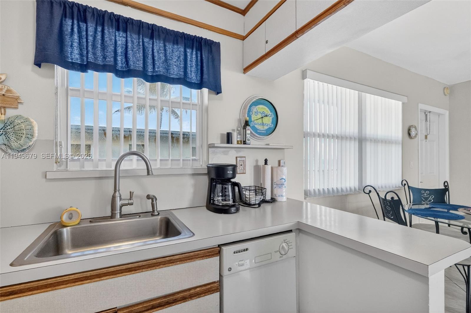 4520 el Mar Unit: 12+18