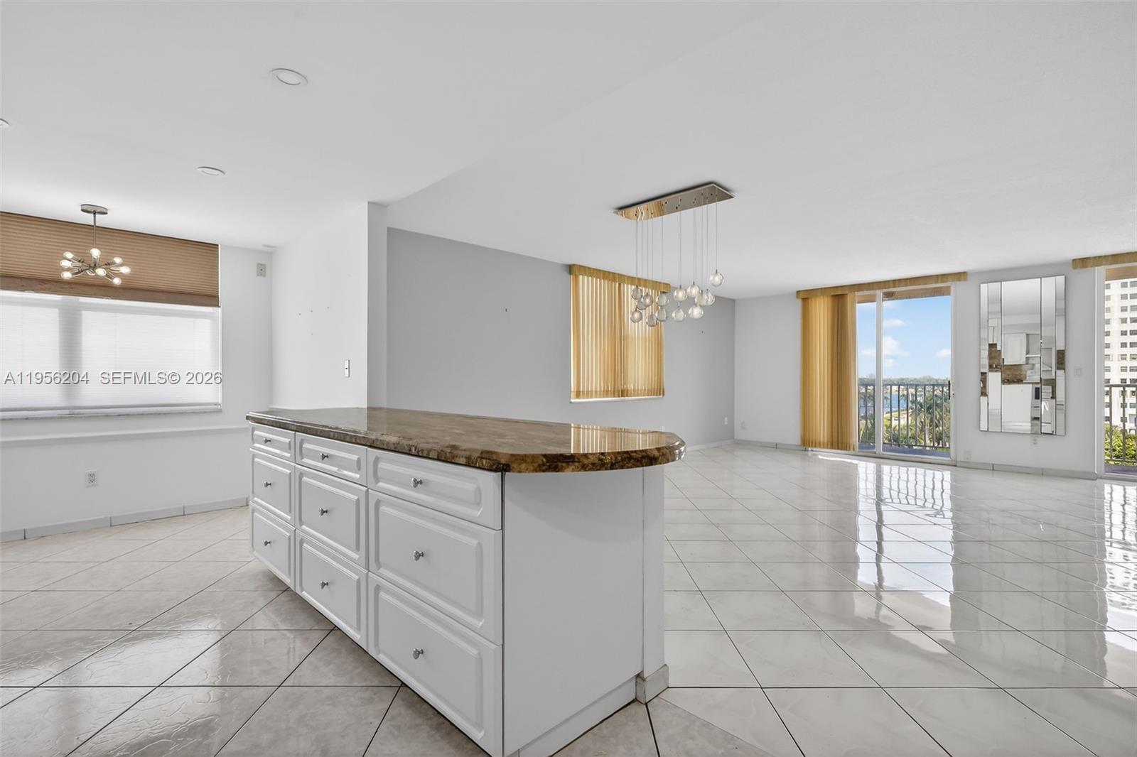 1401 S Ocean Dr # 701