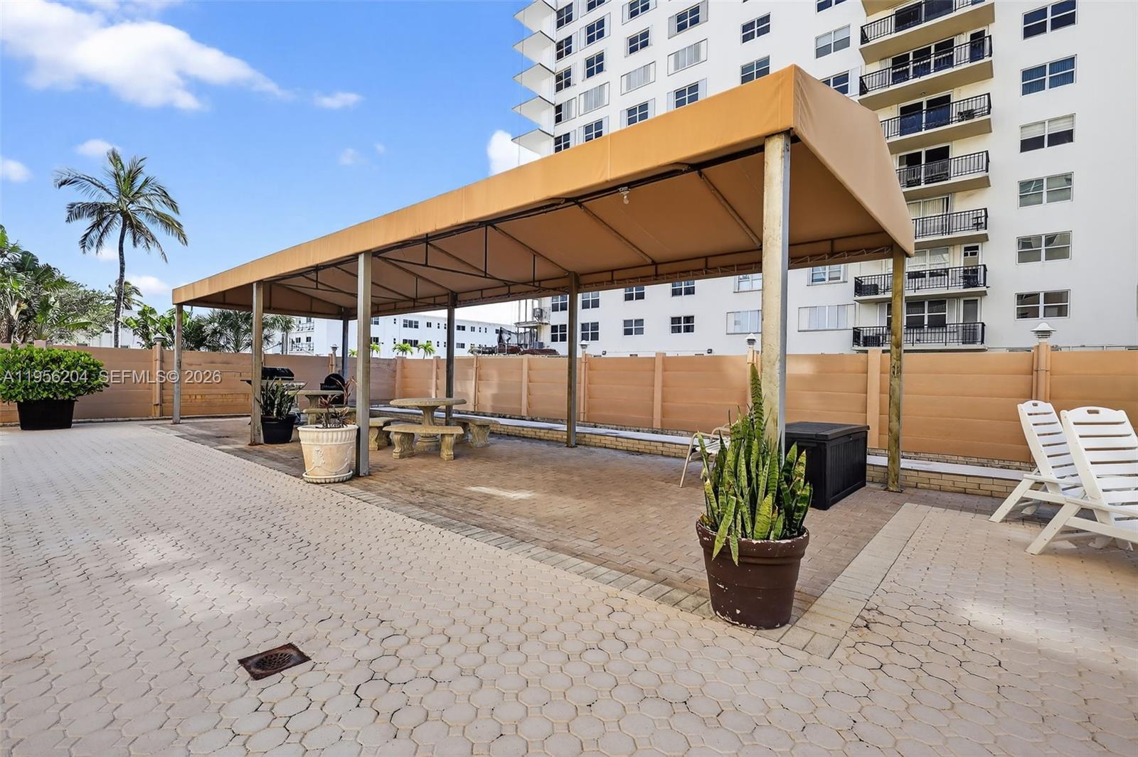1401 S Ocean Dr # 701